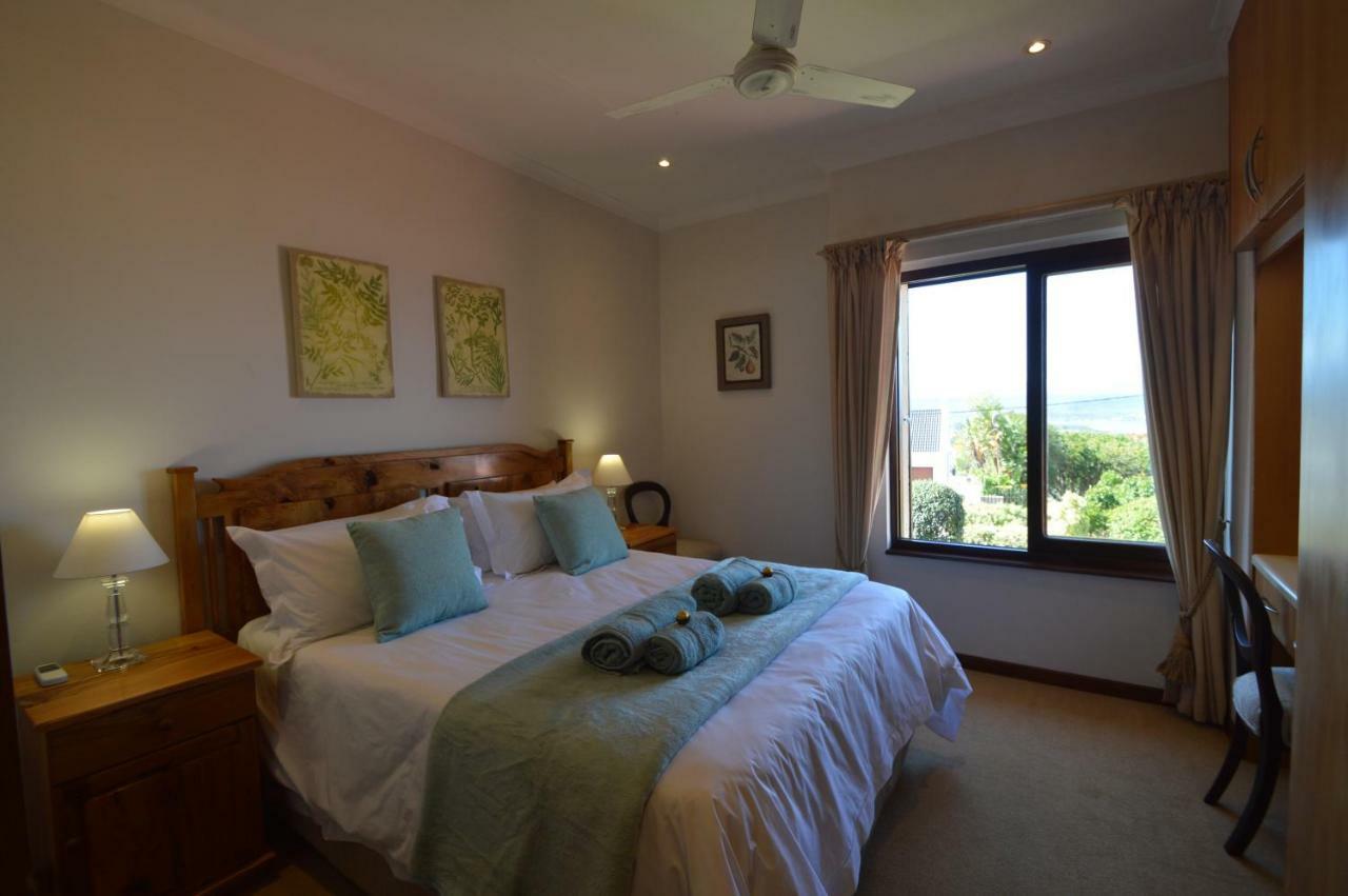 Ferienwohnung Mountain And Sea View Getaway Plettenberg Bay Exterior foto